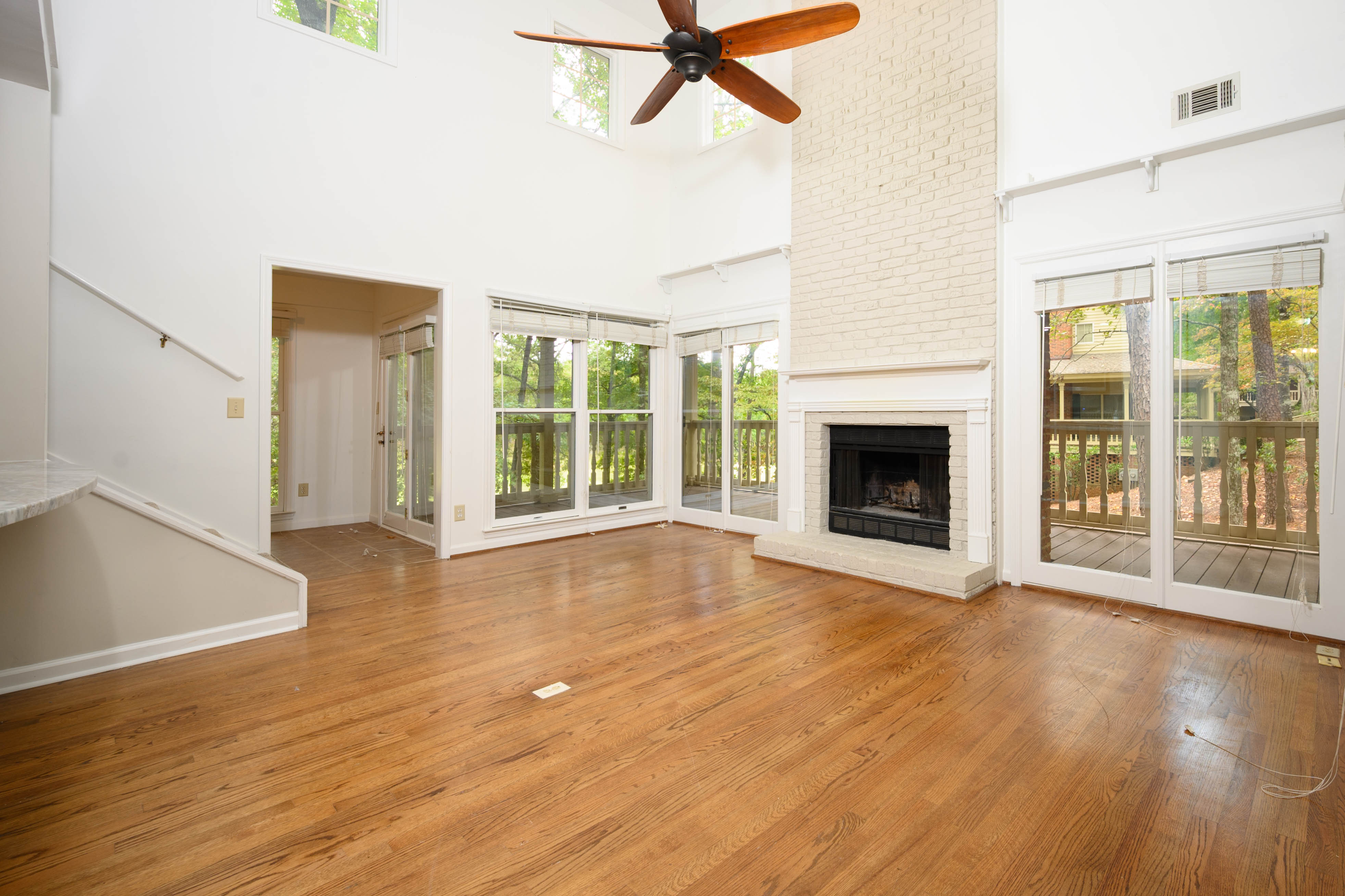 1002 Cupp Lane image 5